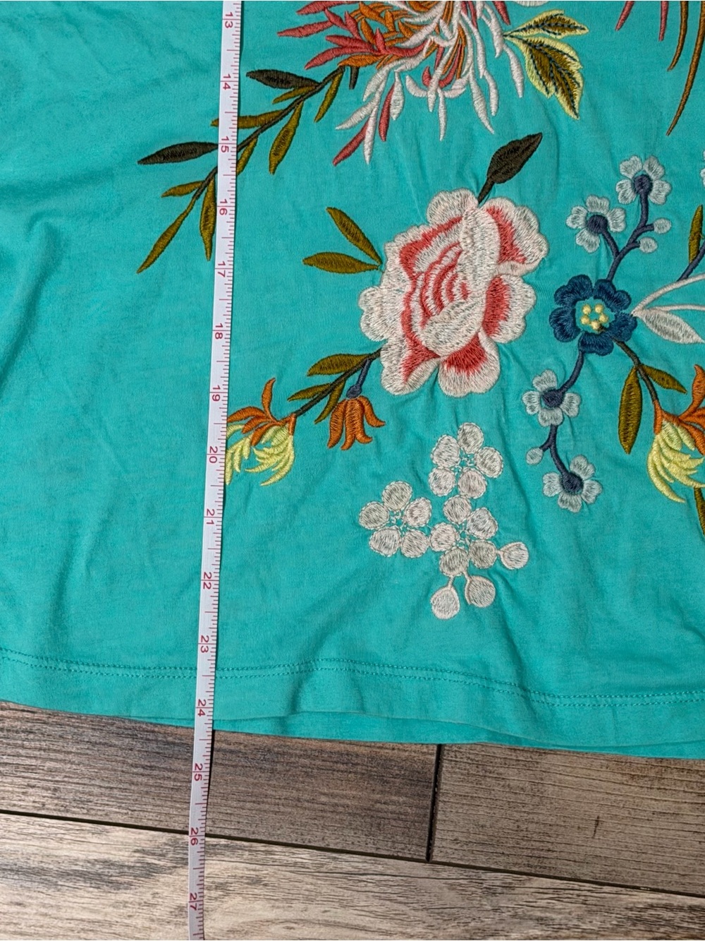 Johnny Was Embroidered Teal Tee Size Large - Picture 5 of 7